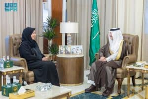 أشاد بما تضطلع به من أدوار إنسانية نبيلة.. أمير المنطقة الشرقية يستقبل رئيس وأعضاء جمعية سند لدعم الأطفال المرضى بالسرطان