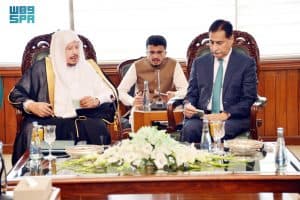 رئيس مجلس الشورى يعقد جلسة مباحثات رسمية مع رئيس الجمعية الوطنية الباكستانية في إسلام آباد