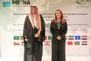 رئيس هيئة الرقابة ومكافحة الفساد يلتقي المدير التنفيذي لمكتب الأمم المتحدة المعني بالمخدرات والجريمة (UNODC)