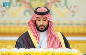 خلال جلسة برئاسة ولي العهد .. مجلس الوزراء يرحب بالخطوات المتخذة حيال مقترح ترامب لإنهاء الحرب على غزة