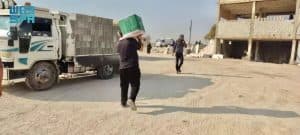 مركز الملك سلمان للإغاثة يوزّع (820) سلة غذائية في ريف دمشق