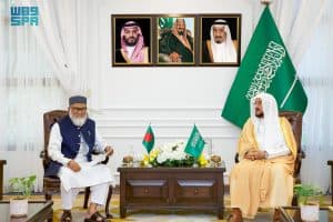 وزير الشؤون الإسلامية يستقبل وزير الشؤون الدينية في بنجلاديش