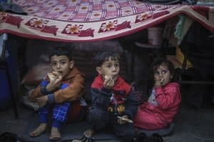 الخارجية الفلسطينية تطالب بتوفير حماية دولية عاجلة لأطفال فلسطين