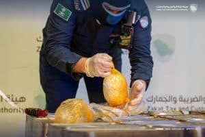 “زاتكا” تحبط محاولة تهريب أكثر من 58 ألف حبة من الإمفيتامين المخدر في منفذ الحديثة