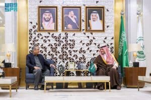 الأمير عبدالعزيز بن سعود يستقبل وزير الداخلية وزير مكافحة المخدرات بباكستان