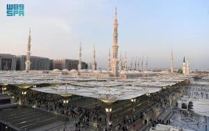 وسط أجواء روحانية اتسمت بالسكينة والانسيابية.. 23.3 مليون شخص يصلون بالمسجد النبوي الشريف خلال شهر جمادى الأولى 1447هـ