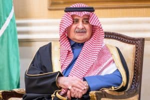 خلال استقباله رؤساء المحاكم والمواطنين ومديري الإدارات الحكومية.. أمير تبوك: الميزانية العامة حملت في طياتها الخير والنماء للوطن والمواطن