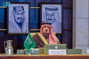 اطلع على المشاريع والخطط الاستراتيجية.. أمير منطقة الرياض يستقبل رئيس هيئة المساحة الجيولوجية السعودية