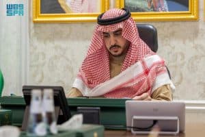 أكد أهمية شراكة القطاع الخاص في التنمية وجودة الحياة.. أمير منطقة الجوف يترأس اجتماع لجنة “دعم وتمكين رجال الأعمال”