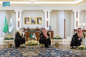 أمير الجوف يستقبل وزير الاستثمار ورئيس الهيئة السعودية للمقاولين