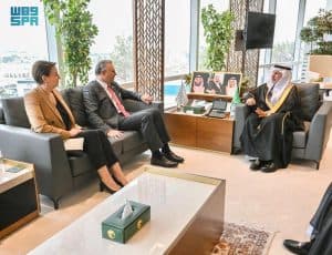 د. الربيعة يلتقي كبير مستشاري الرئيس الأمريكي للشؤون العربية والأفريقية