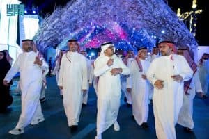نائب أمير مكة يزور منطقة “ونتر وندرلاند جدة”