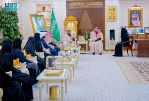 أمير القصيم يستقبل فريق وحدة التطوع بالإمارة بمناسبة تحقيق درع التميز في العمل التطوعي