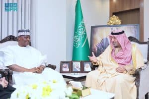 ناقشا المواضيع ذات الاهتمام المشترك.. أمير نجران يستقبل القنصل العام لجمهورية غانا