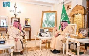 اطلع على برامجه ومبادراته للارتقاء بالخدمات المقدمة.. أمير القصيم يستقبل مدير فرع وزارة الصحة بالمنطقة