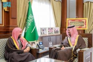 استعرض أعمال الوزارة وخططها التطويرية بالمنطقة.. أمير المدينة المنورة يستقبل وزير العدل