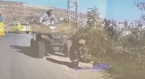 تبيّن أنه جندي احتياطي بملابس مدنية.. مستوطن إرهابي إسرائيلي يدهس فلسطينيًا أثناء تأديته الصلاة