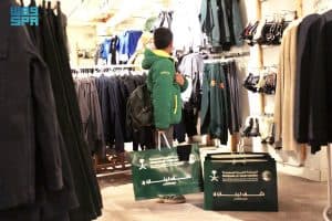 “اغاثي الملك سلمان” يوزع (786) قسيمة شرائية في لبنان