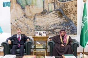 نائب وزير الخارجية يستقبل وكيل وزارة الخارجية الأمريكية للنمو الاقتصادي والطاقة والبيئة