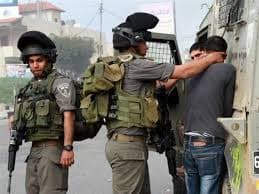 قوات الاحتلال الإسرائيلي تعتقل (15) فلسطينيًا من الضفة الغربية