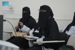 “برنامج إعمار اليمن” يعزز استمرار العملية التدريبية في المعهد الفني بسقطرى