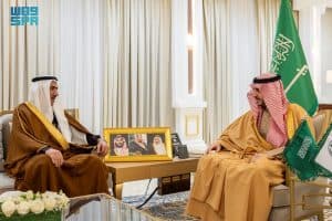 حث على تعزيز جودة الخدمات المقدمة للمواطن والمقيم.. أمير الجوف يستقبل الرئيس التنفيذي للتجمع الصحي بالمنطقة
