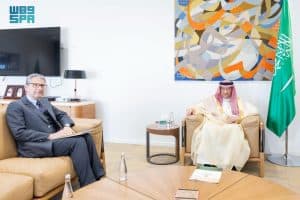 ناقشا التطورات الإقليمية والجهود المبذولة بشأنها.. نائب وزير الخارجية يستقبل السفير الإيطالي لدى المملكة