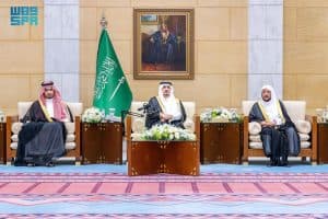 أمير الرياض يستقبل محافظ الدرعية ووزير الشؤون الإسلامية والدعوة والإرشاد