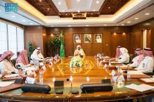وزير الشؤون الإسلامية يرأس اجتماع اللجنة العليا لأعمال الحج ويطّلع على خطط الوزارة التشغيلية وخدماتها لضيوف الرحمن