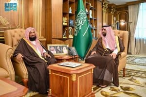 استعرضا التقرير السنوي للبرامج الدعوية والإرشادية.. أمير جازان ونائبه يستقبلان عضو هيئة كبار العلماء ومفوض الإفتاء لمنطقتي جازان وعسير