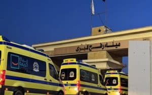 ودّع دفعة جديدة من العائدين للقطاع.. معبر رفح يستقبل عددًا من مرضى “غزة” للعلاج بالمستشفيات المصرية