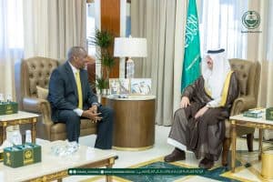 ناقشا عددًا من المواضيع ذات الاهتمام المشترك.. أمير المنطقة الشرقية يستقبل السفير الكيني لدى المملكة