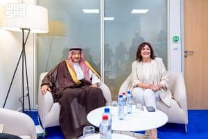 نائب وزير الخارجية يلتقي المفوضة الأوروبية لشؤون البحر الأبيض المتوسط