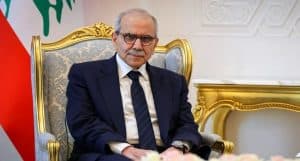 سلام: من تفرد بقرار الحرب لا يملك توزيع شهادات في الوطنية
