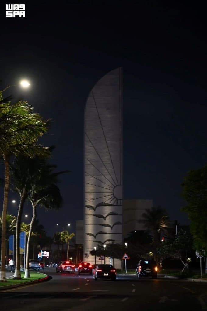 F10588018