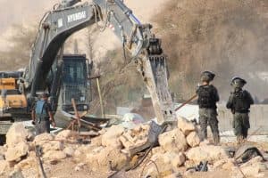 الاحتلال الإسرائيلي ينفذ عمليات هدم واسعة بالضفة الغربية