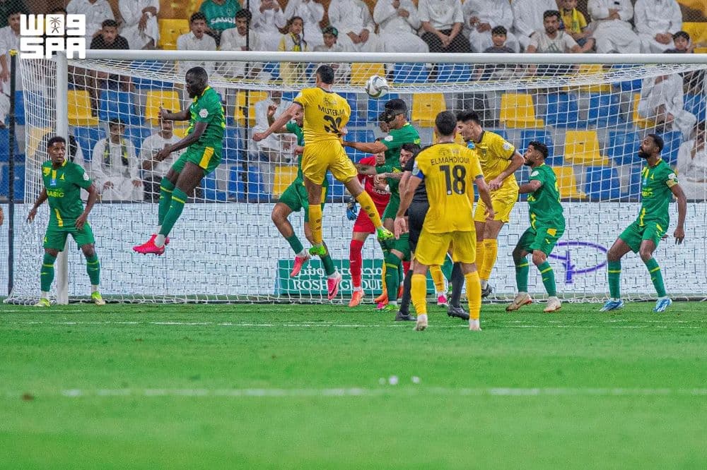 F10610890