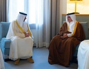 ولي العهد نائب القائد الأعلى للقوات المسلحة رئيس مجلس الوزراء بالبحرين يستقبل أمين مجلس التعاون