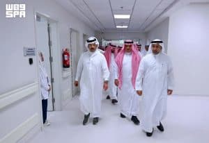 أمير عسير يعلن اعتماد المدينة الطبية بجامعة الملك خالد مدينةً طبية تخصصية