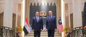 الرئيس المصري يبحث مع رئيس وزراء ماليزيا التطورات الإقليمية والدولية